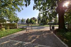 Großzügige 3,5 Zimmer Wohnung in Denkmal, mit Garage und Kamin – Winterbergstraße 17, 1277 Gruna, Dresden – Vorschaubild 4