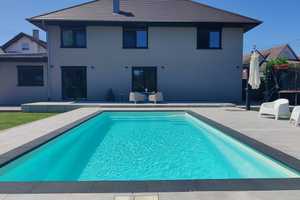 Neuwertiges Einfamilienhaus mit Pool und Garten + saniertes 2 Familienhaus im Paket! – Kirchstraße  15/1, 77743 Ortenaukreis – Vorschaubild 2
