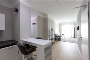 Loftartiges Wohnen in alter Fabrik, individueller Stil, MÖBLIERT, mit Balkon (014) – Stannebeinplatz 1 a+b, 4347 Schönefeld-Abtnaundorf, Leipzig – Vorschaubild 1