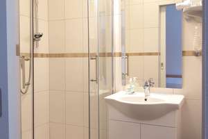 Gepflegtes, massiv gebautes Wohnhaus mit fünf  Wohnungen zuzüglich Souterrain , diverse Nutzung – Die vollständige Adresse der Immobilie erhältst du vom Anbieter., 12249 Lankwitz, Berlin – Vorschaubild 7