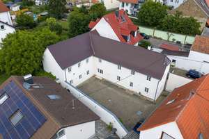 Wunderschöne sanierte Hofreite mit Innenhof und Garten in Wiesbaden-Nordenstadt