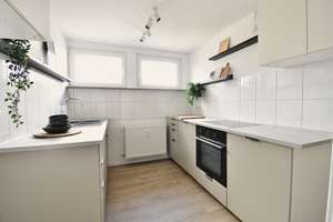 Ohligs, Nähe HBF, Altbau, DG, 63 m², 3 Zimmer, KDB, renoviert, EBK, teilmöbliert möglich. – Die vollständige Adresse der Immobilie erhältst du vom Anbieter., 42697 Ohligs/Aufderhöhe/Merscheid, Solingen – Vorschaubild 7