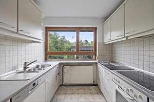 Wohnen mit Freiraum – Einfamilienhaus auf Raritätsgrundstück in Bisingen! – Die vollständige Adresse der Immobilie erhältst du vom Anbieter., 72406 Bisingen – Vorschaubild 15