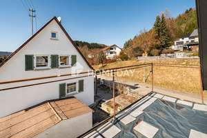 Ankommen und wohlfühlen: Solide Doppelhaushälfte mit Süd-Terrasse,  Gartenidylle und Stellplatz – Die vollständige Adresse der Immobilie erhältst du vom Anbieter., 72469 Meßstetten – Vorschaubild 16