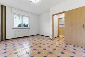 saniertes 3-Familienhaus als sichere Kapitalanlage – Die vollständige Adresse der Immobilie erhältst du vom Anbieter., 50767 Pesch, Köln – Vorschaubild 19