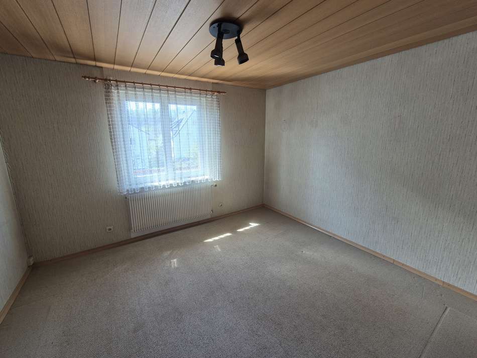 Zimmer 2 OG