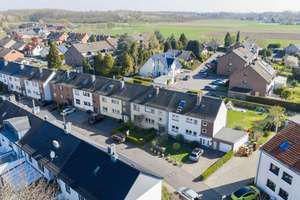 Zwei Wohnungen, ein Zuhause – stilvolles Wohnen mit Potenzial – Die vollständige Adresse der Immobilie erhältst du vom Anbieter., 41238 Giesenkirchen-Nord, Mönchengladbach – Vorschaubild 1