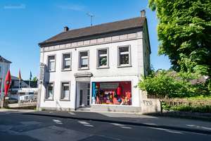 Geschichte trifft Zukunft: Vielseitiges Immobilienensemble! – Die vollständige Adresse der Immobilie erhältst du vom Anbieter., 45257 Kupferdreh, Essen – Vorschaubild 3