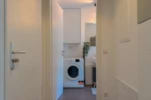 Möblierte 1-Zimmer-Wohnung mit Einbauküche, 1x Loggia und Stellplatz in der Ludwigsvorstadt – Die vollständige Adresse der Immobilie erhältst du vom Anbieter., 80336 Ludwigsvorstadt-Kliniken, München – Vorschaubild 3