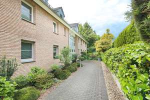 Großzügige Eigentumswohnung in bevorzugter Lage in Solingen-Gräfrath! – Die vollständige Adresse der Immobilie erhältst du vom Anbieter., 42653 Gräfrath, Solingen – Vorschaubild 2