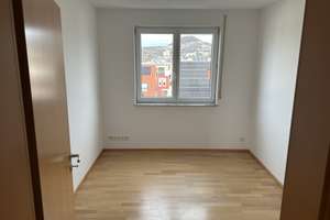 3,5 Zimmer Eigentumswohnung mit Penthouse-Charakter in begehrter Aussichtslage in Reutlingen – Sophie-Scholl-Straße 46, 72762 Reutlingen-Mitte, Reutlingen – Vorschaubild 9
