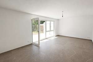 WEIGERT: Hochwertig modernisiertes Reiheneckhaus im Bungalowstil mit großem Garten in Pasing – Die vollständige Adresse der Immobilie erhältst du vom Anbieter., 80687 Am Westbad, München – Vorschaubild 2