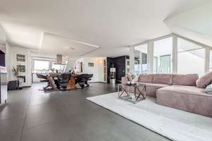 Penthouse-Wohnung – VIP Zugang mit Aufzug – Dachterrasse –  Tiefgarage – Ladesäule*