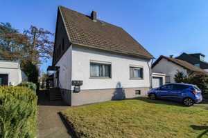 Einzigartige Chance - Einfamilienhaus mit Anbau Einliegerwohnung und großem Grundstück in Refrath – Rheinisch-Bergischer Kreis – Vorschaubild 2