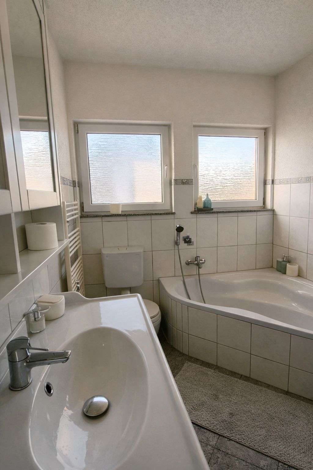 Immobilie in Unzenberg - Geräumiges 8-Zimmer-Haus mit Garage in Unzenberg - Bild 2