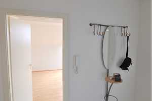 IMWRC – Barmen bietet: Frisch renovierte Maisonnettewohnung mit gemütlichem Flair! – Bendahler Straße 41, 42285 Wuppertal – Vorschaubild 4