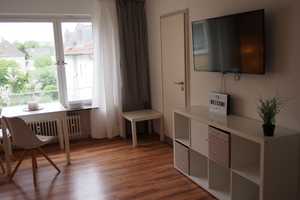 Möbliertes sonniges 1-Zimmer-Apartment in Stuttgart-Möhringen mit EBK – Sigmaringer Str. 68, 70567 Stuttgart – Vorschaubild 4