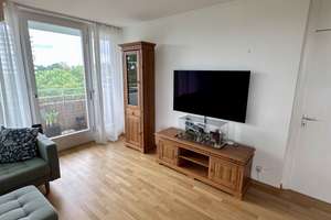 Exklusive 2-Zimmer-Wohnung an der Grenze zwischen Bogenhausen und Englschalking - Vollmöbiliert – Stolzingstraße 21, 81927 Englschalking, München – Vorschaubild 3