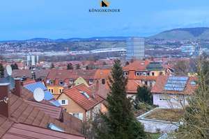 Toplage Uhlandshöhe: 
Exklusives 3-Familienhaus in ruhiger Sackgasse - EG-Wohnung sofort verfügbar!