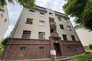 Moderne EBK - Tageslichtbad - im 1.OG - frei ab sofort – Zeißstraße 74, 9131 Chemnitz – Vorschaubild 3