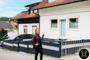 Das Reihenmittelhaus "Solmira", das die Sonne im Herzen trägt ;-)) – Die vollständige Adresse der Immobilie erhältst du vom Anbieter., 84095 Furth – Vorschaubild 2