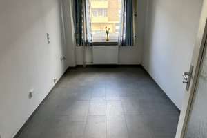 Renovierte & sanierte 4 Zi-Whg. mit S-W Balkon, Hochparterre, gepflegtes 6 Parteienhaus in Hassels – Die vollständige Adresse der Immobilie erhältst du vom Anbieter., 40599 Hassels, Düsseldorf – Vorschaubild 19