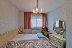 Renovierungsbedürftiges EFH mit Garage, Schuppen & Balkon – Die vollständige Adresse der Immobilie erhältst du vom Anbieter., 96465 Neustadt bei Coburg – Vorschaubild 8