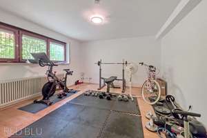 Helle und gepflegte Immobilie mit großzügigem Grundriss und Terrasse – Die vollständige Adresse der Immobilie erhältst du vom Anbieter., 70597 Sonnenberg, Stuttgart – Vorschaubild 12