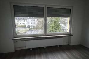 Frisch Renovierte 2-Zimmer Wohnung im 2. OG in Essen-Frohnhausen – Die vollständige Adresse der Immobilie erhältst du vom Anbieter., 45145 Frohnhausen, Essen – Vorschaubild 12