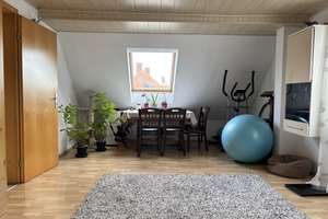 Gepflegte 2,5-Zimmer-Dachgeschosswohnung mit ausgebauter Dachbühne und Stellplatz in HN-Böckingen – Grünewaldstr. 9, 74080 Böckingen, Heilbronn – Vorschaubild 4