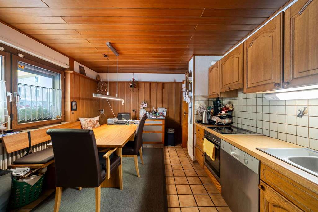 Immobilie in Lörrach - Unikat mit Herz! Charmantes Haus mit gepflegten Einliegerwohnungen & Ausbaupotenzial in Tumringen - Bild 3