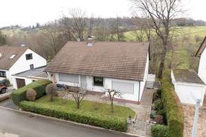 - Einfamilienhaus mit Ausbaupotenzial - – Die vollständige Adresse der Immobilie erhältst du vom Anbieter., 72766 Sondelfingen, Reutlingen – Vorschaubild 33