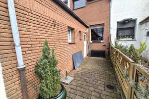 iTH: Sterkrade ruft! Gemütliches Reihenmittelhaus mit Garten und Keller bereit für den Einzug! – Oberhausen – Vorschaubild 10