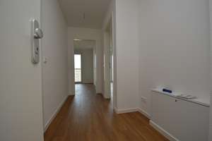 Ankommen und wohlfühlen – kleine 3-Zimmer-Wohnung für Singles oder 2 Personen mit Balkon in Berlin-M – Trusetaler Straße 90, 12687 Marzahn, Berlin – Vorschaubild 3