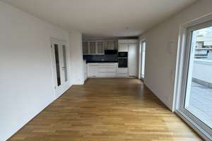 Penthouse-Flair in Obersendling: 3-Zimmer-Dachterassenwohnung & TG-Stellplatz – Die vollständige Adresse der Immobilie erhältst du vom Anbieter., 81379 Obersendling, München – Vorschaubild 9