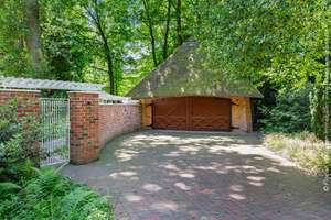 Property thumbnail 36