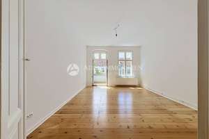 Lichtdurchflutete 2-Zimmer-Wohnung mit Balkon und modernem Bad – Kiefholzstr. 253, 12437 Baumschulenweg, Berlin – Vorschaubild 2