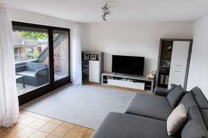 Helle 3,5-Zimmer-Wohnung mit Garage in grüner Lage von Mönchengladbach