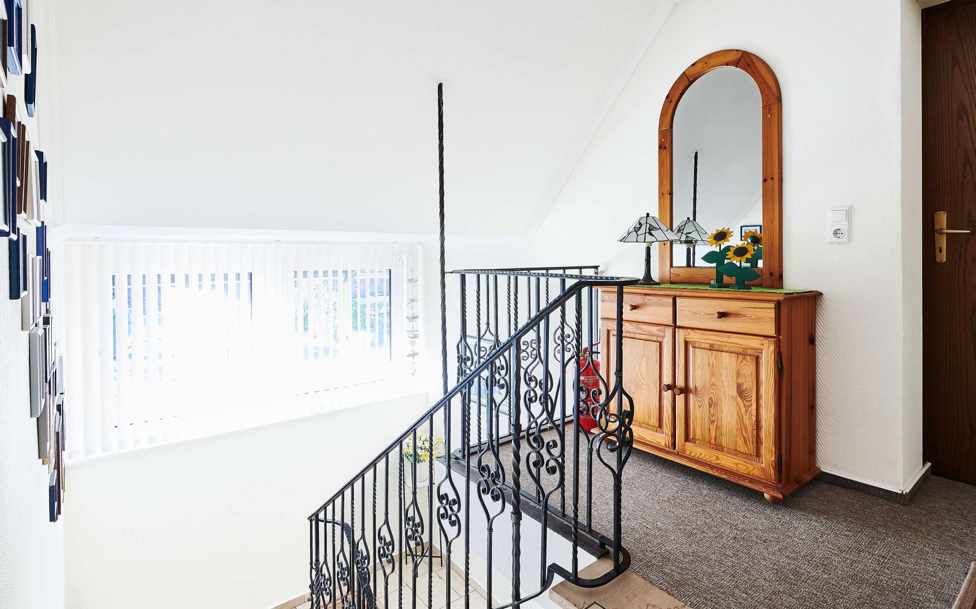 Immobilie in Barntrup - Kaufpreisreduzierung! Großzügiges, gepflegtes Ein- oder Mehrfamilienhaus in toller Lage in Sonneborn - Bild 2