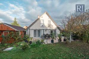 Familienfreundliches Einfamilienhaus in ruhiger Wohnlage – Die vollständige Adresse der Immobilie erhältst du vom Anbieter., 97239 Aub – Vorschaubild 3