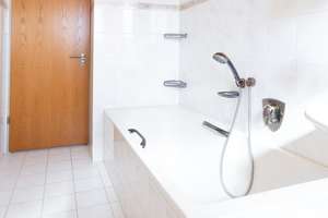 PENTHOUSE - Wohnung mit zwei Balkonen und Aufzug, zentrumsnah gelegen – Die vollständige Adresse der Immobilie erhältst du vom Anbieter., 68159 Innenstadt/Jungbusch, Mannheim – Vorschaubild 12