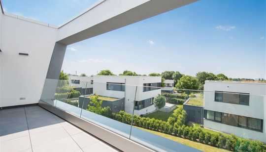 Bild von Puristische Luxus-Villa Bestlage Riedberg Westflügel