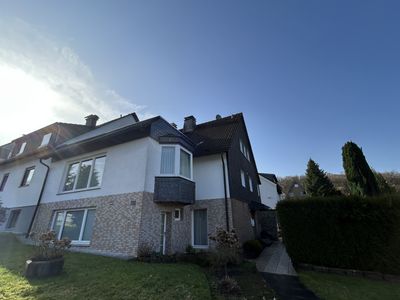 Zweifamilienhaus oder großes Einfamilienhaus mit Einliegerwohnung in sehr guter Stadtrandlage