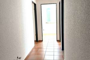 Wohnungsberechtigungsschein benötigt! Renovierte Etagenwohnung am Steinberg! – Heidmannstraße 1, 42855 Nordstadt, Remscheid – Vorschaubild 2