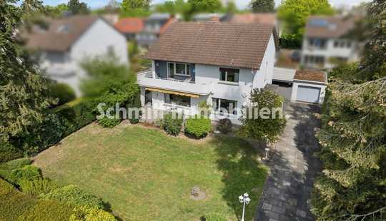 Bild von Großstadt-Unikat: Freistehendes Einfamilienhaus in Bestlage von F-Schwanheim