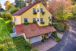 Viel Platz und Charme – liebevoll gepflegtes Haus mit Einliegerwohnung in idyllischer Lage! – Die vollständige Adresse der Immobilie erhältst du vom Anbieter., 63768 Hösbach – Vorschaubild 1