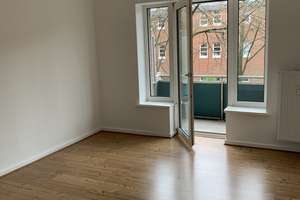 *TOP  LAGE* 2-Zimmer-Wohnung mit Balkon und Einbauküche (1.OG) - Kiel – Winterbeker Weg 38, 24114 Südfriedhof, Kiel – Vorschaubild 2