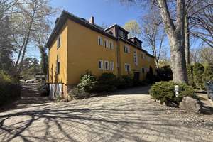 250 qm eigener Garten vor dem Haus. 140 qm Dachgeschosstraum in Gatow. – Die vollständige Adresse der Immobilie erhältst du vom Anbieter., 14089 Gatow, Berlin – Vorschaubild 26