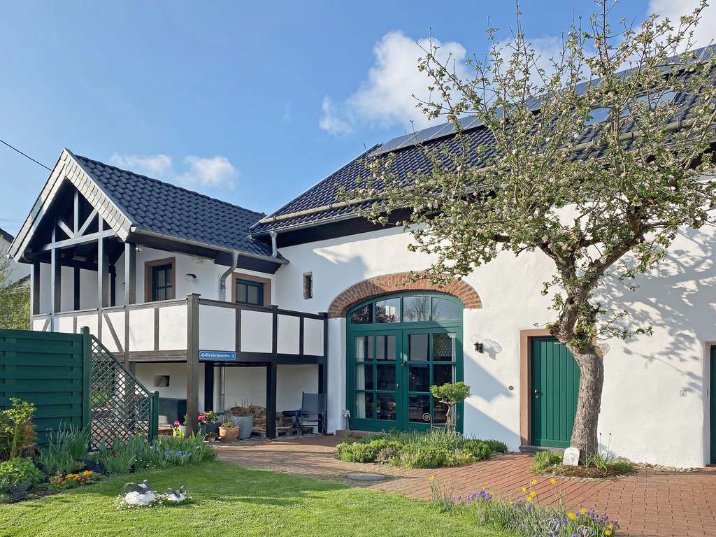 Immobilie in Berndorf - Historisches Eifeler-Bauernhaus mit hochwertiger Ausstattung in TOP-Zustand - Bild 0