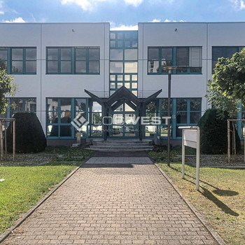 Lager- und Produktionsflächen nahe Oldenburg